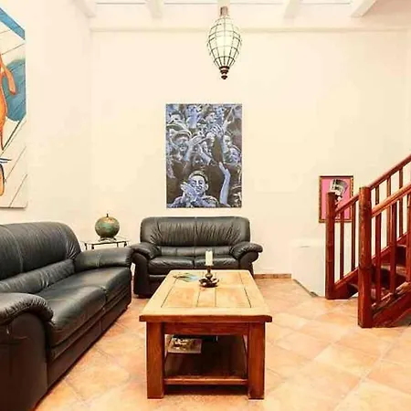 La Huaca Apartman *